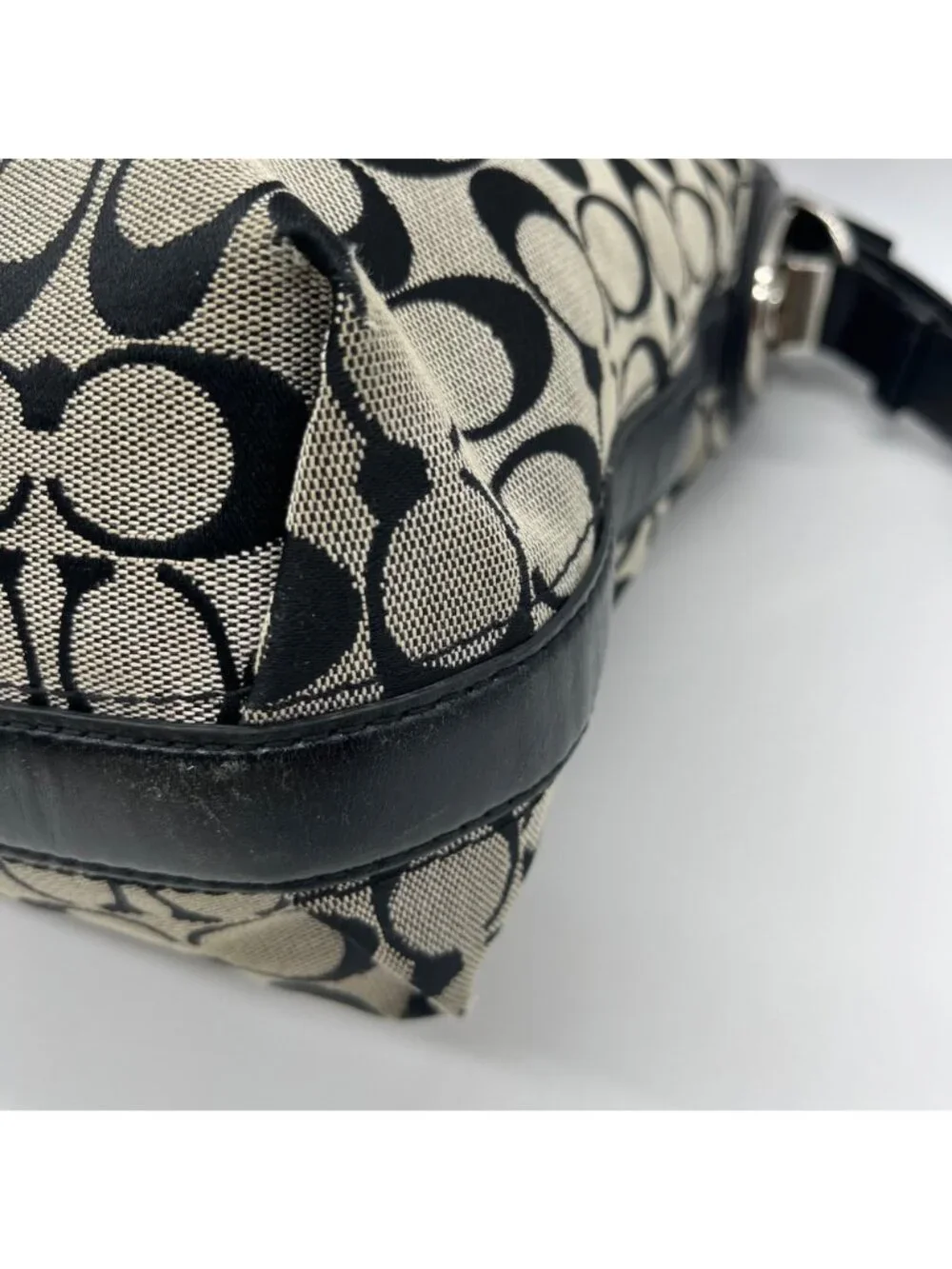 Coach Grey Signature Canvas Hobo Shoulder Bag F16538
